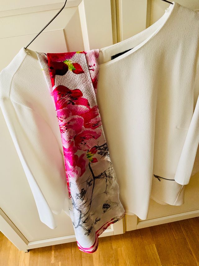 Capa pañuelo Ted Baker