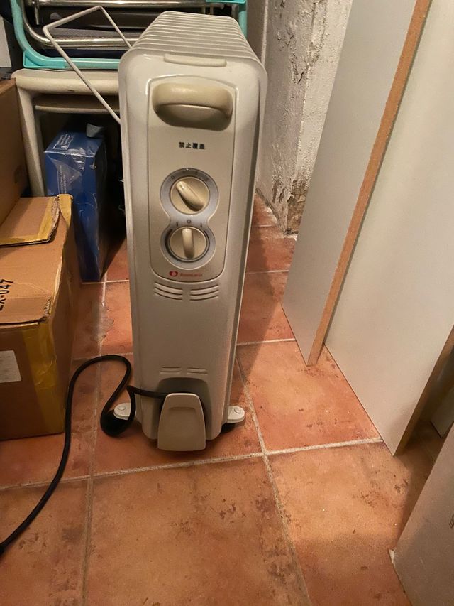 Radiador 2000W eléctrico de aceite