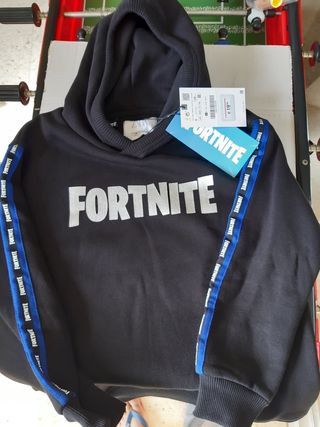 Sudadera Zara niño de segunda mano en Santa Cruz de Tenerife en WALLAPOP
