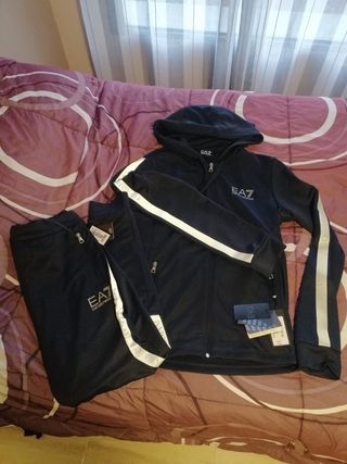 Chándal Lacoste Color Block Azul Marino, Rojo y Beige