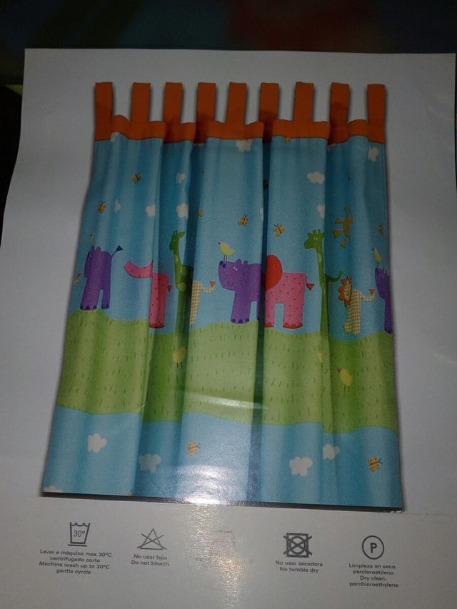 cortina infantil/niño nueva