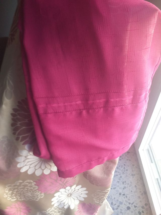 cortinas y un visillo