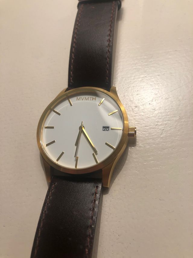 Reloj MVMT