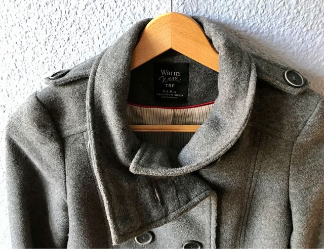 Abrigo gris de lana, Zara