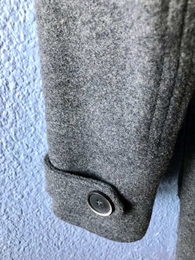 Abrigo gris de lana, Zara