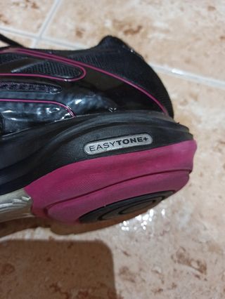 reebok easytone boty