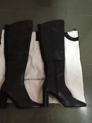 Botas Altas Adolfo Domínguez de segunda mano por 99 EUR en Granada en  WALLAPOP