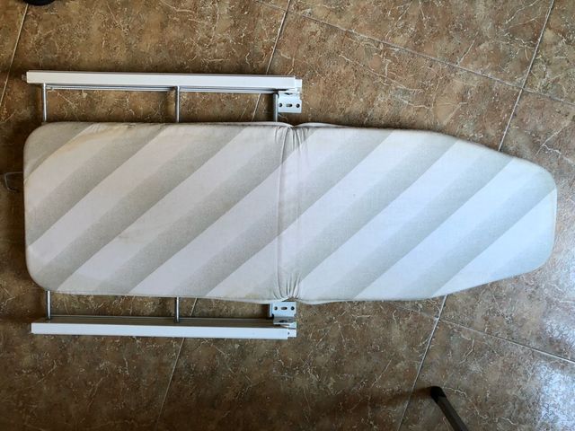 Tabla de planchar para cajón