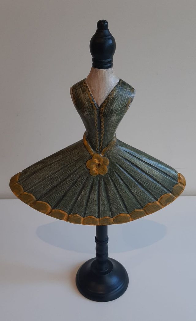 Colgador de collares