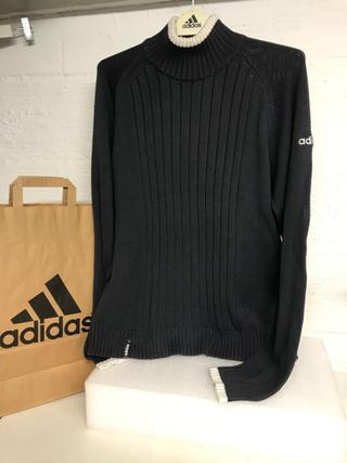 JERSEY ADIDAS PUNTO AZUL MARINO T. M hombre de segunda mano por 19 EUR en  Terrassa en WALLAPOP