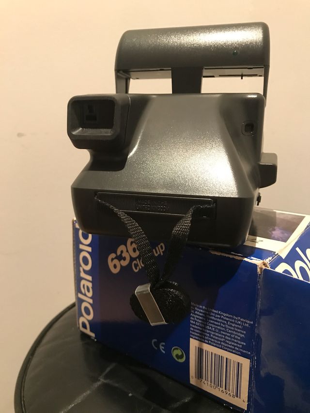 Polaroid 636 Close Up