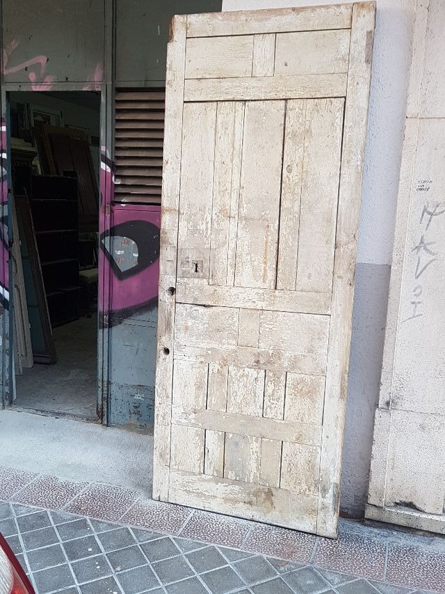 Puertas antiguas de segunda mano por 250 € en Madrid en WALLAPOP