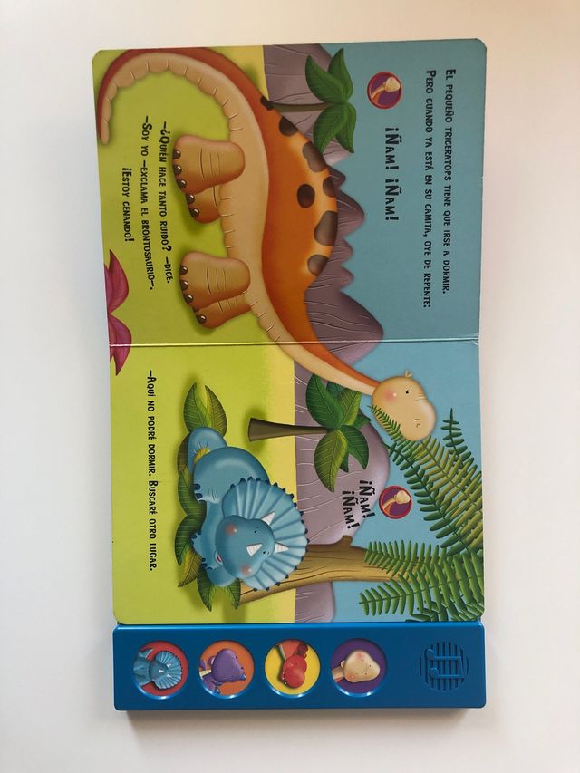 Dinosaurios ruidosos