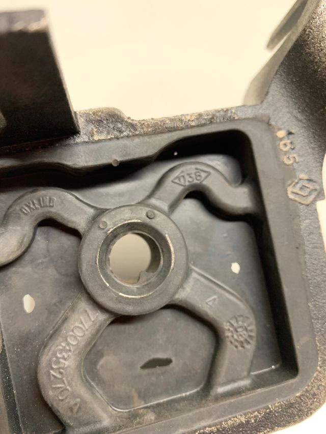 Renault Clío 2, 7700435270