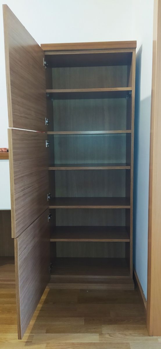 Mueble de comedor de segunda mano por 140 € en Barcelona en WALLAPOP