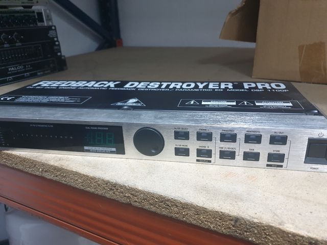 behringer destroyer pro 1100p