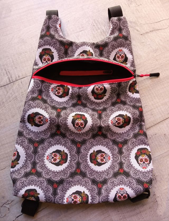 Mochila nueva en tela hecha a mano Calaveras