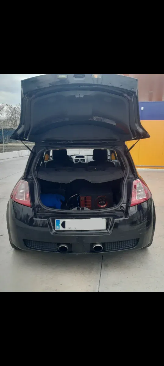 Renault Megane sport 2004 1.9 dci 120 6v diésel segundo propietario