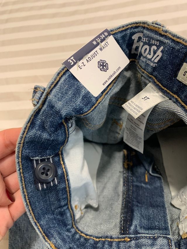 Vaqueros pierna recta niño sin estrenar OSHKOSH