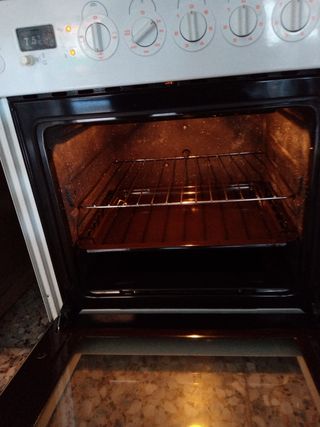 Horno y vitrocerámica Superser dúo de segunda mano por 120 EUR en Málaga en  WALLAPOP