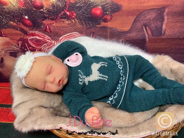 Reborn silicona niña 44 cm