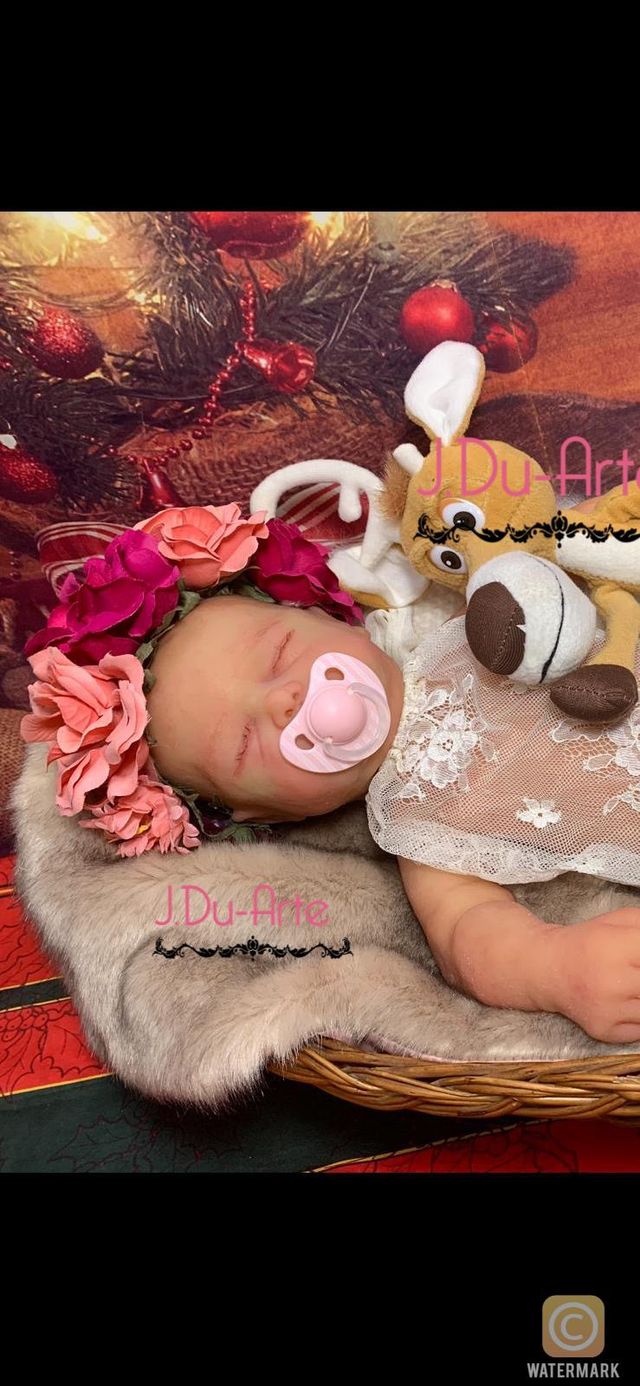 Reborn silicona niña 44 cm