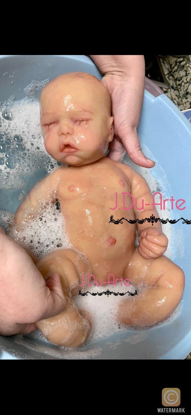 Reborn silicona niña 44 cm