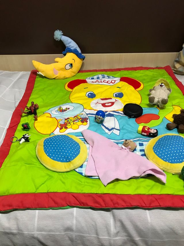 Manta bebe. Marca chico.