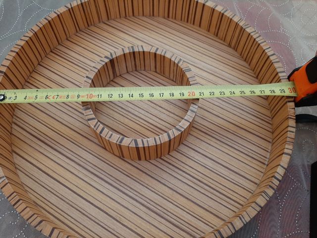 Fuente de aperitivo de madera