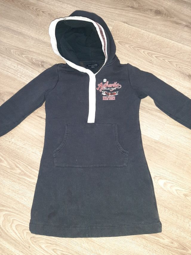 vestido azul marino de tomy hilfiguer