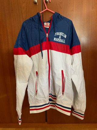 Chaqueta Cortavientos Franklin \u0026amp; Marshall de segunda mano por 17 EUR en  Toledo en WALLAPOP