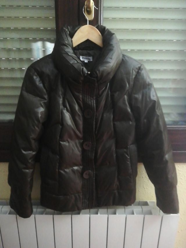 Preciosa chaqueta - anorak de plumas