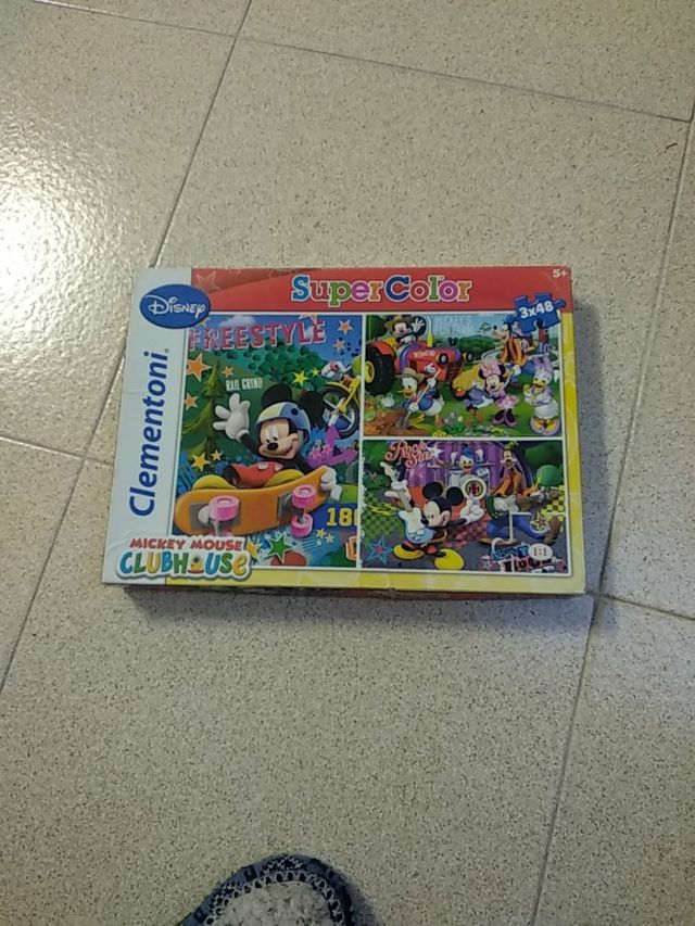 Puzzle Disney Mickey Mouse ClubHouse
