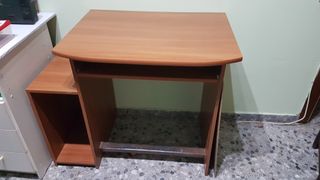 Escritorio de segunda mano en WALLAPOP