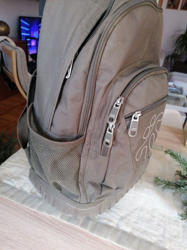 mochila totto ruedas