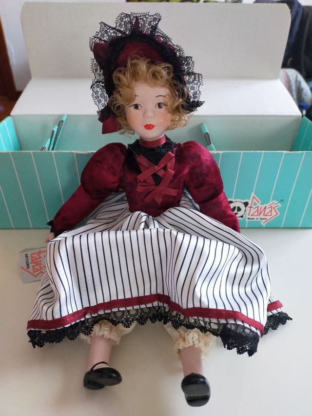 Muñeca de Porcelana Fanás