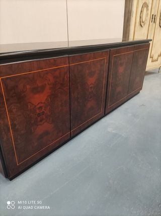 Armario comedor de segunda mano por 150 € en Barcelona en WALLAPOP