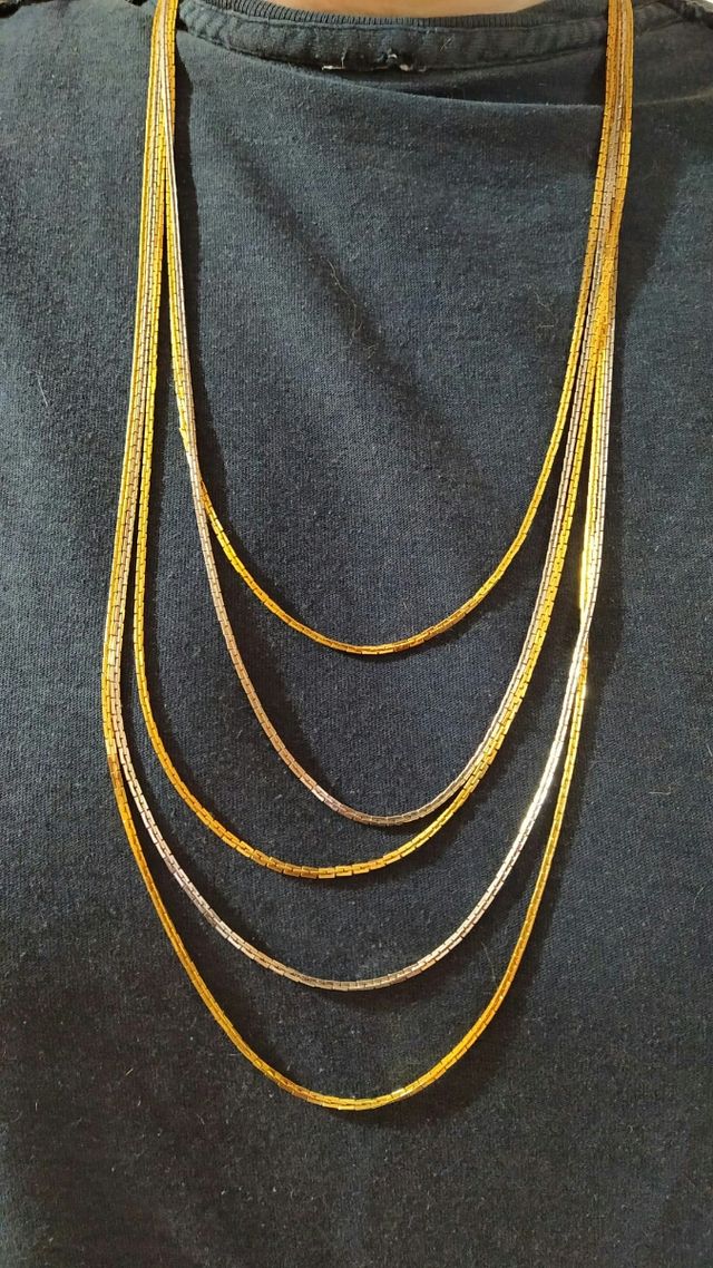 Collar de mitad del Siglo XX 