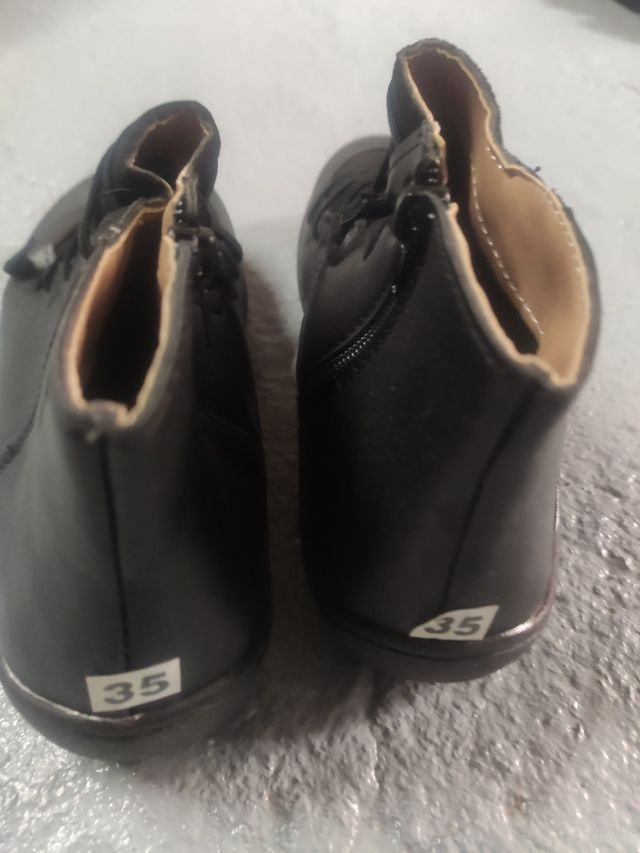 Botines Mujer talla 35 (Nuevos)
