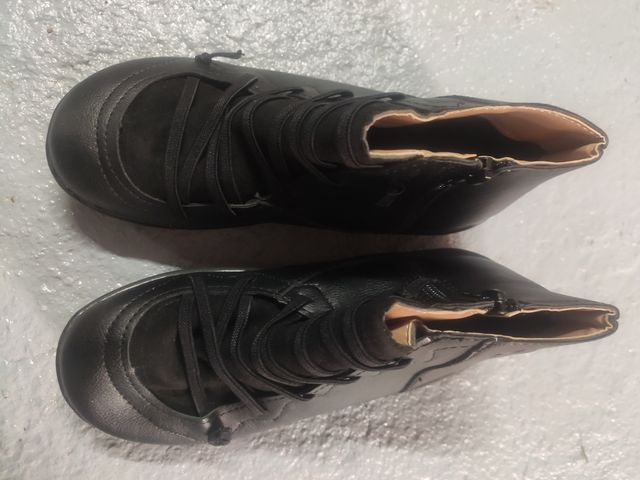 Botines Mujer talla 35 (Nuevos)