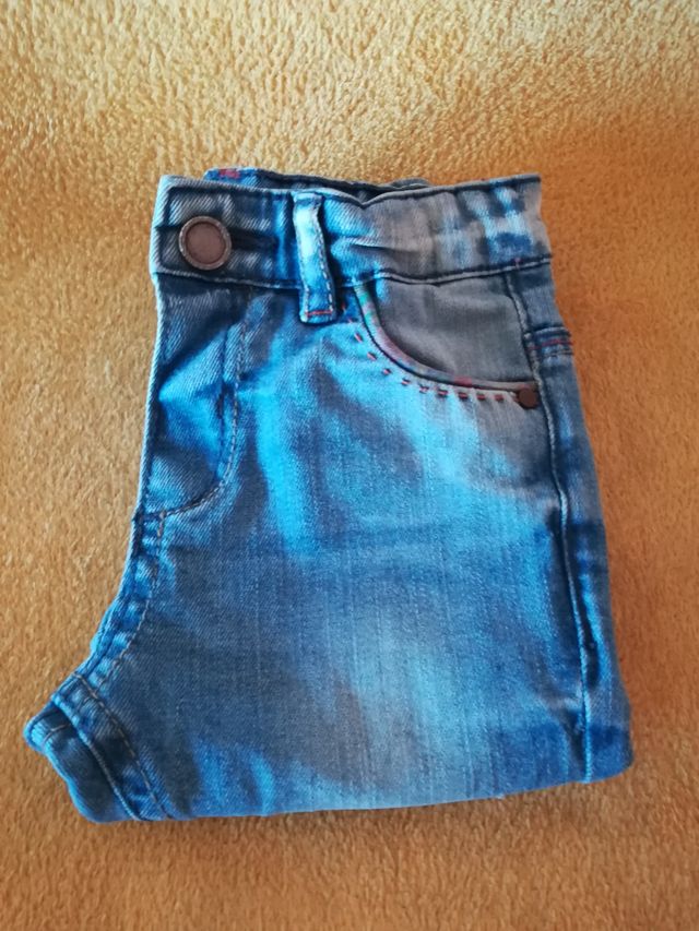 Pantalón vaquero Zara BabyGirl