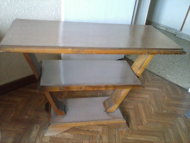 MESA PARA RECIBIDOR DE 3 ESTANTES de segunda mano por 6 € en Madrid en