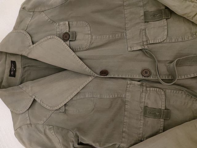 Chaqueta verde militar