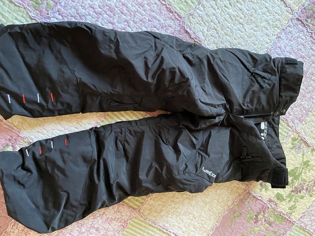 Pantalón nieve y manoplas