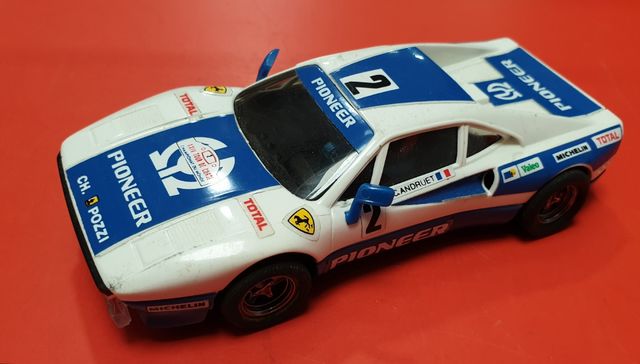 Coche Scalextric FERRARI GTO 4074