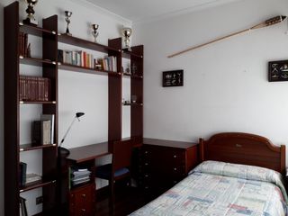 DORMITORIO JUVENIL ESTILO NÁUTICO. de segunda mano por 295 € en Barrika