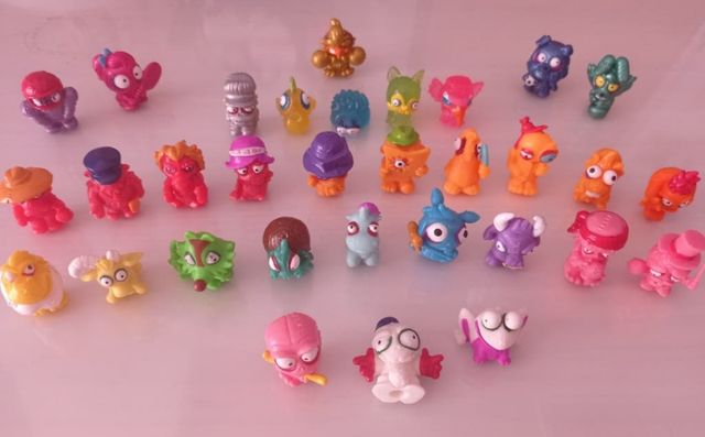 Lote juguetes zomblings