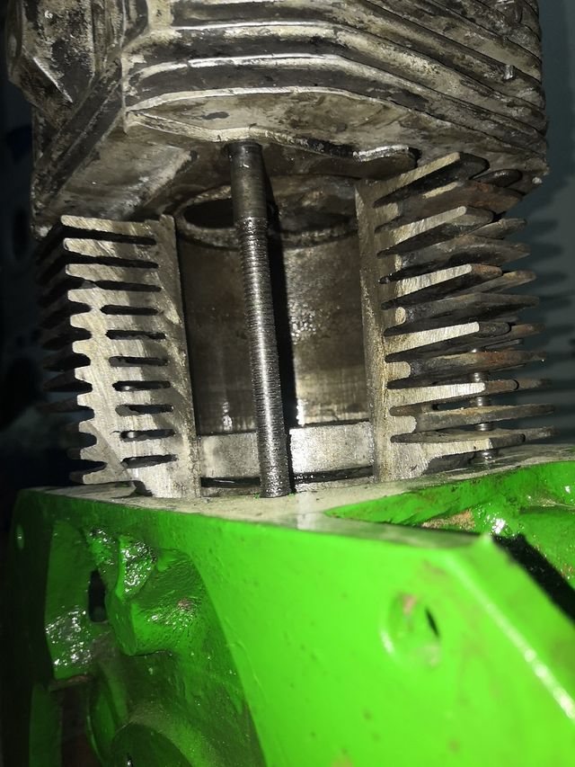 maqueta motor seccionado