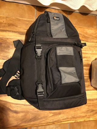 Mochila Lowepro slingshot 202aw fotografía de segunda mano por 45 EUR en  Albox en WALLAPOP