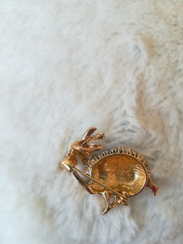 Broche erizo margarita nuevo